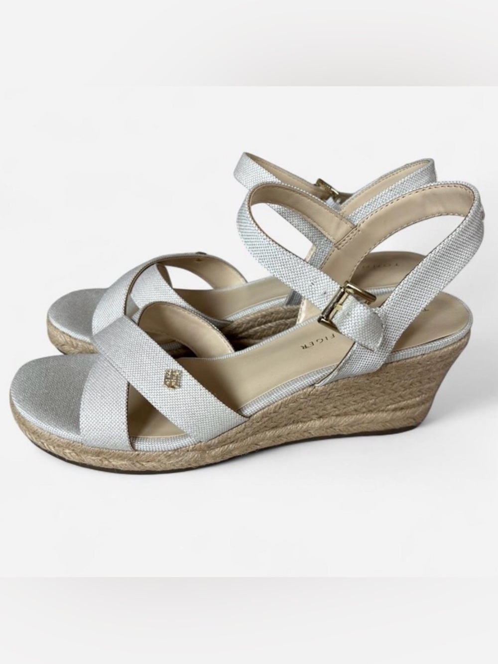NWT Tommy Hilfiger Espadrille Wedge Sandals SIZE 9